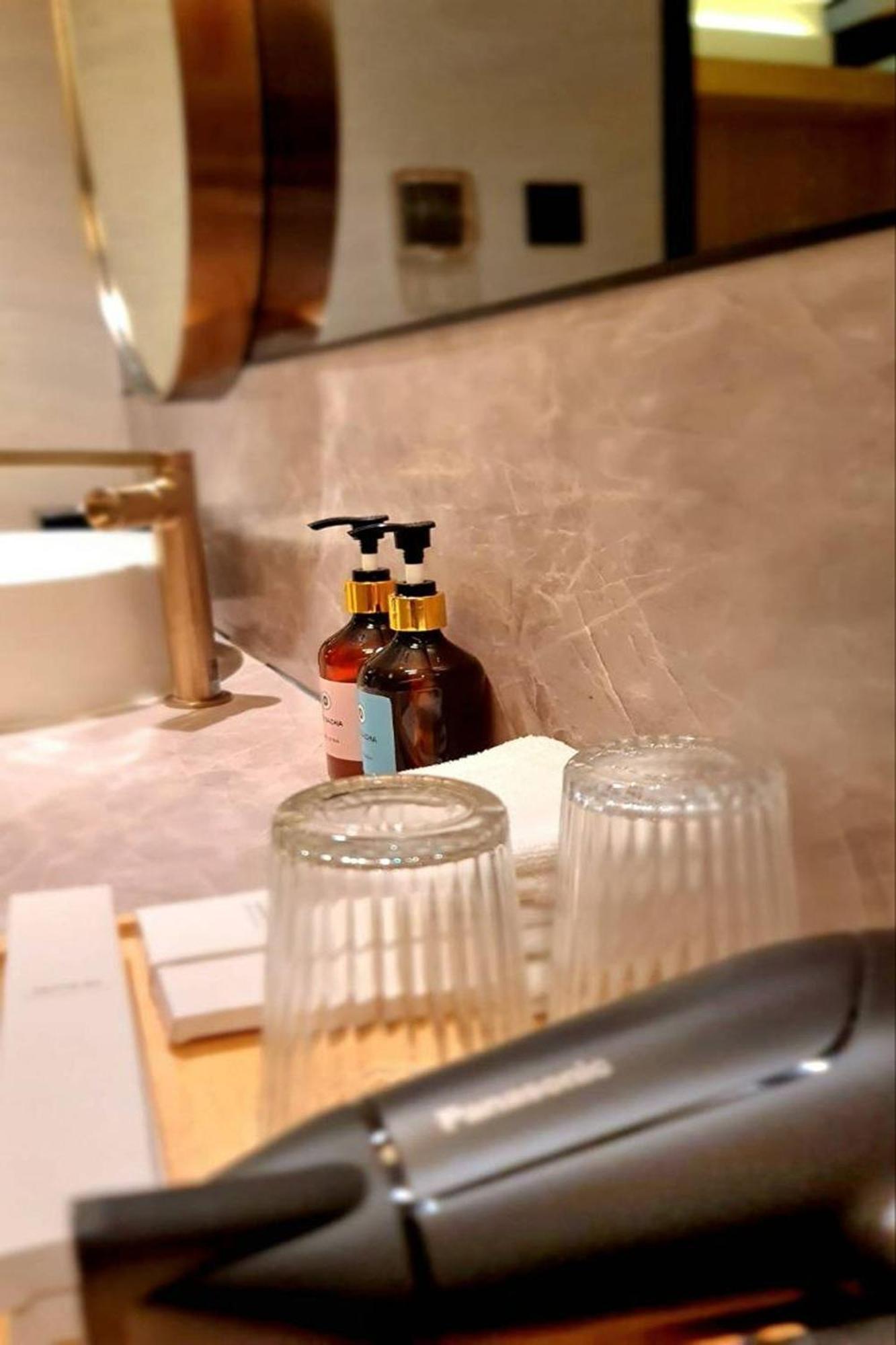 The Sacha Apart-Hotel Thonglor Bangkok Esterno foto